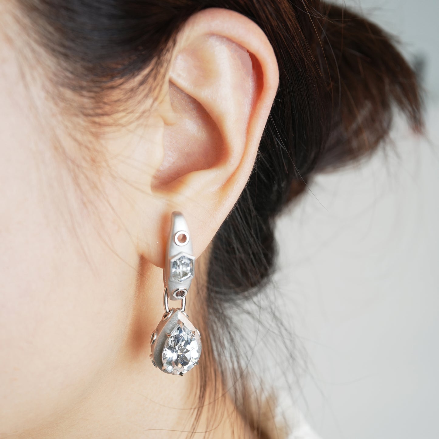 Eyelet Drop Earring (Pre-order, takes 1.5 to 2 months)