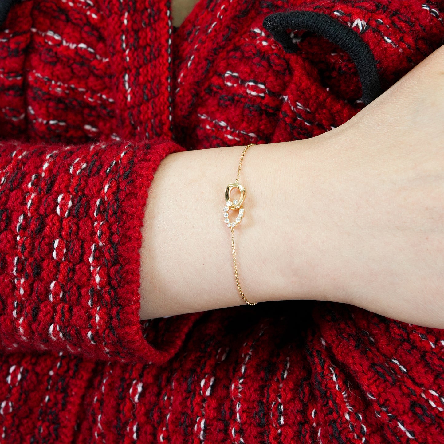 Infinity Bracelet (Pre-order, take 1 to 1.5 months)