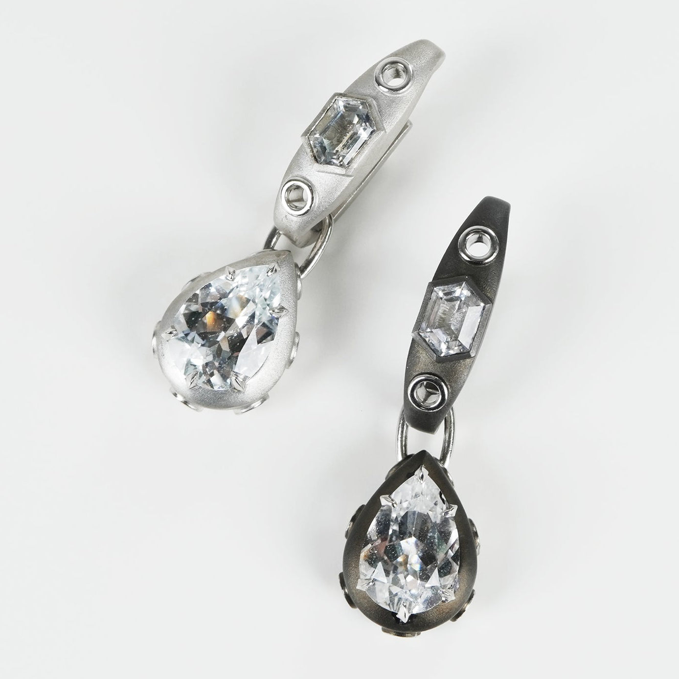 Eyelet Drop Earring (Pre-order, takes 1.5 to 2 months)