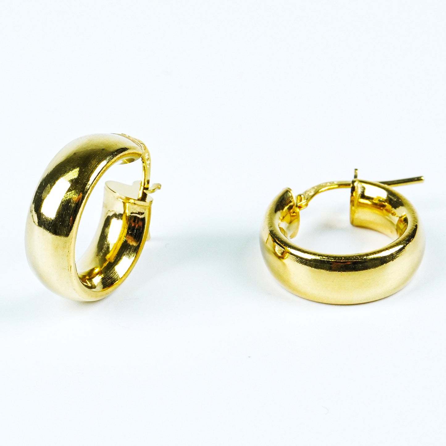 Lillian Hoop Earring