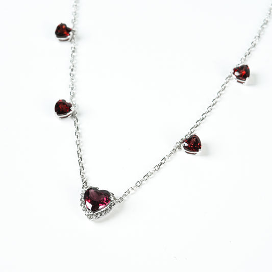 Dolly-Heart 5 Garnets Necklace