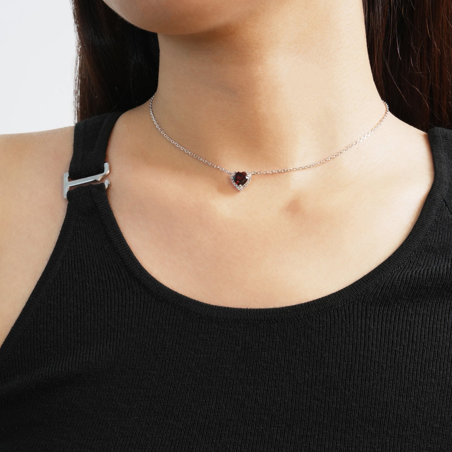 Dolly-Heart Garnet Necklace