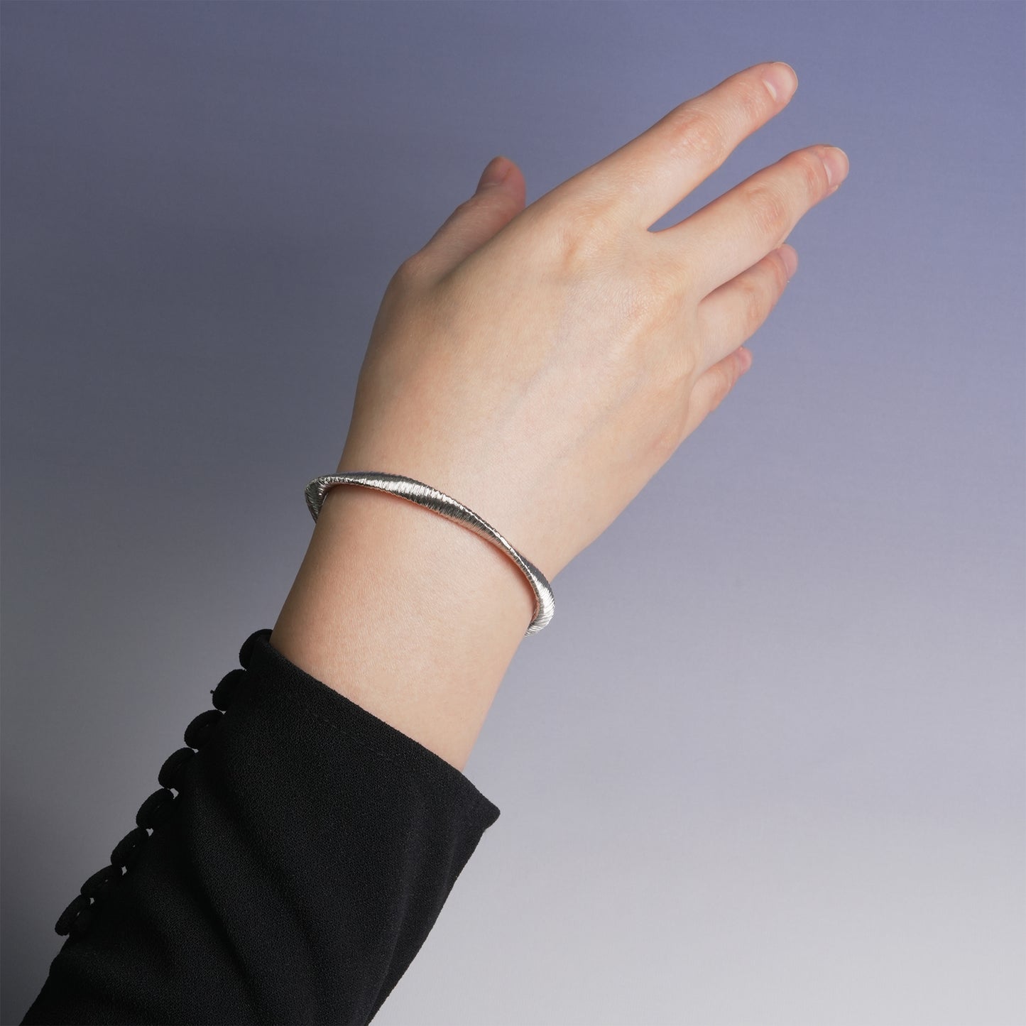 Italian Thin Twisted Bangle