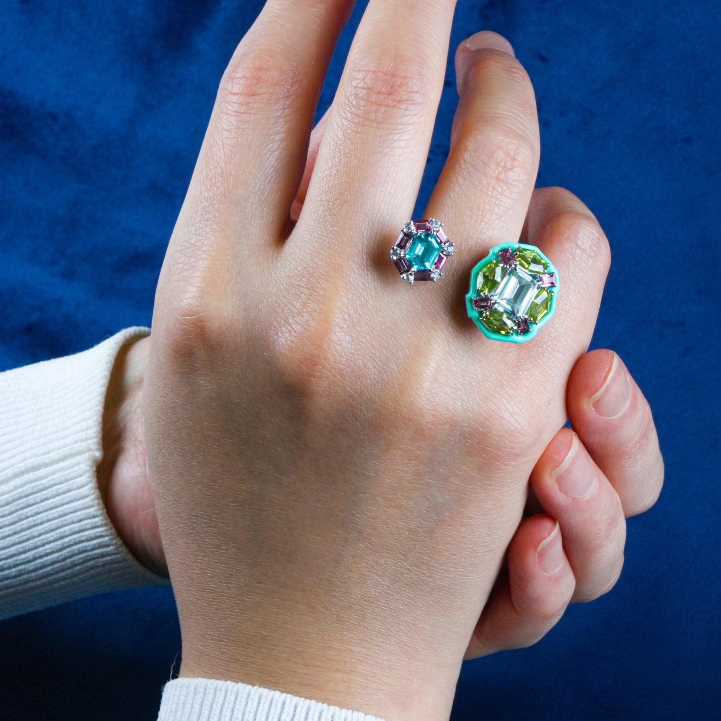 Kaleidoscope Unicorn Between Finger Ring (Pre-order, take 1.5 to 2 months)