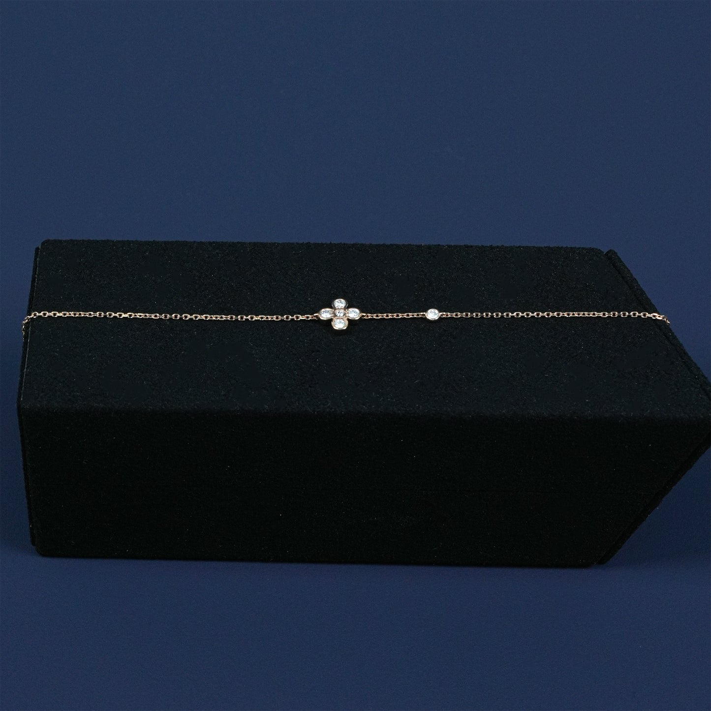 Floral Bracelet (Pre-order, take 1 to 1.5 months)