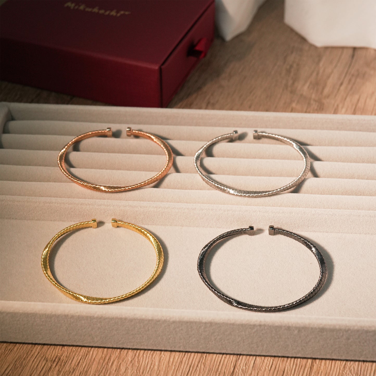 3.6mm Twist Bangle
