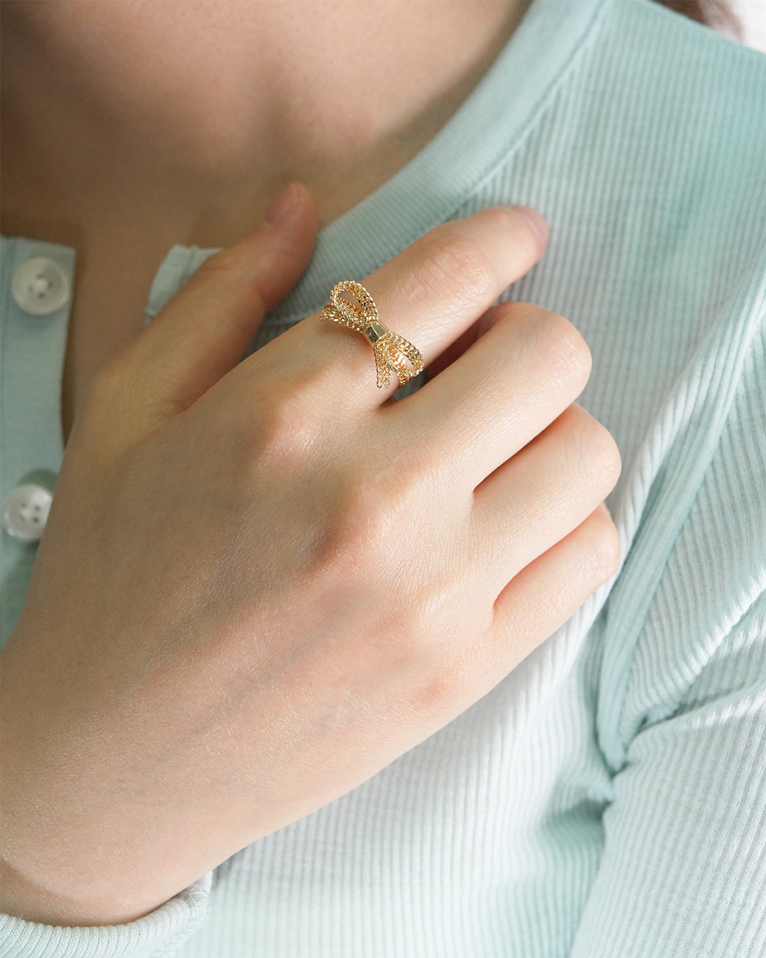 18K Gold Ribbon Bow Ring